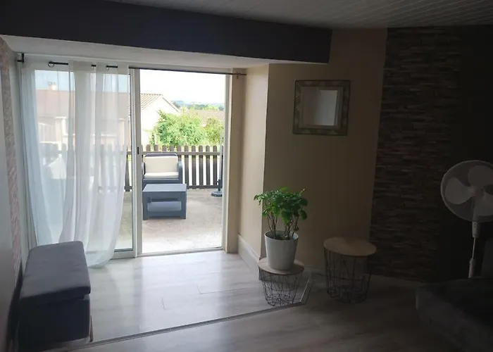 Holiday home Maison D'elodie *